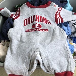OU Oklahoma University onesie. Size 3 months.